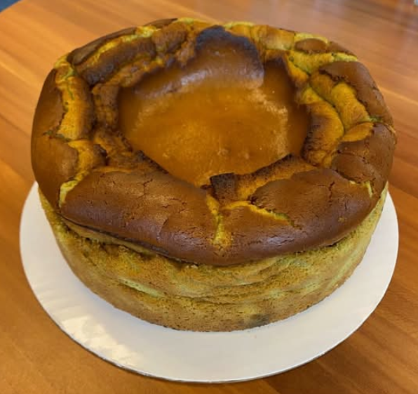 Basque Matcha Cheesecake (6'')